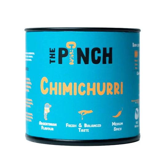 O Chimichurri é um tempero clássico para churrasco, utilizado em forma de molho (mistura com água quente, azeite, vinagre e sal) estas informações encontram-se na própria embalagem. Porém, pode-se utilizar seca também antes (marinada), durante a confeção ou como um rub antes de grelhar.