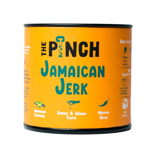Jerk é o prato mais conhecido da Jamaica, e é um termo que descreve o processo de cozimento da carne que é marinada e posta para cozinhar lentamente em uma espécie de churrasqueira, um fogo feito fora de casa, com uma madeira especial, o que dá à carne um sabor especial. O nome Jamaican Jerk também se aplica a mistura de temperos utilizada neste processo. Pode-se utilizar antes (marinada), durante a confeção ou com um rub antes de grelhar.